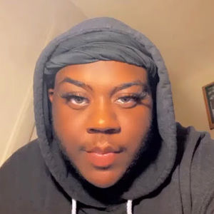 Meet your Posher, Roman